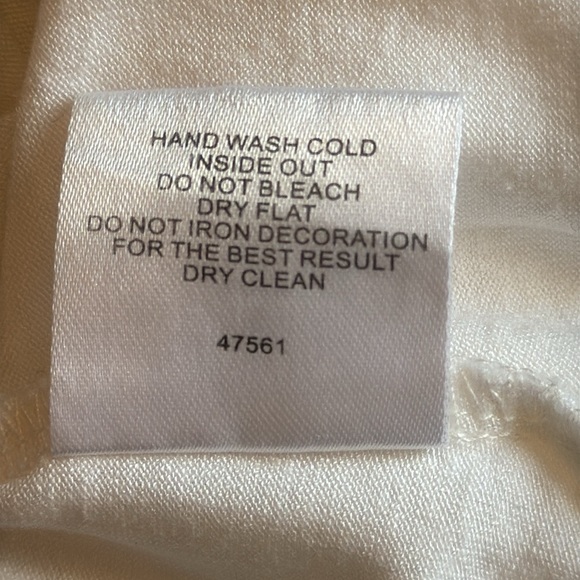 Women’s Shimmery Skull Tee White Silver Metallic Beaded Whimsigoth Grunge Small - Picture 11 of 11